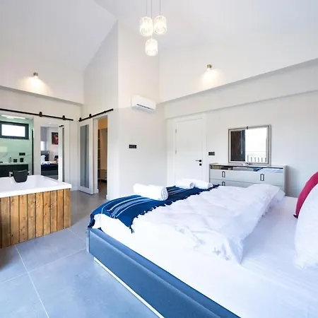 Katrelia-villa With Children's Pool For 6 Persons In Inlice Villa *