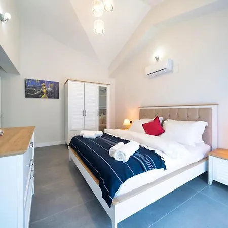 Katrelia-villa With Children's Pool For 6 Persons In Inlice Fethiye